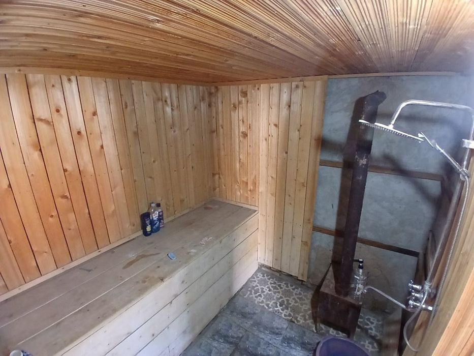 Suputnikdan 6 SOʻTIQli hovli sirochni sotiladi