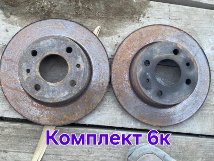 Ваз 2114 ке запчасттар бар.