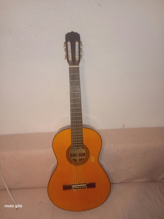 : Chitară acustică Aria AK-30 –  sau schimb pe Martin Guitar CFM 50th Anniversary chitara