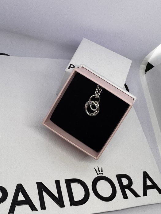 Pandora колие Пандора