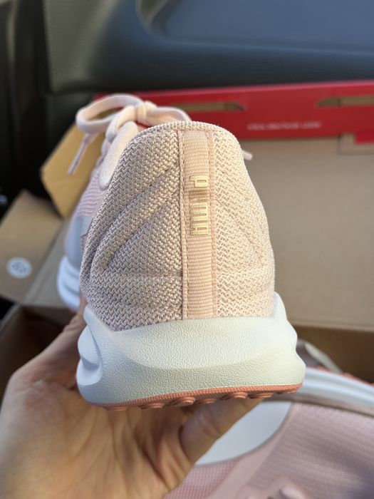 Кроссовик puma женские