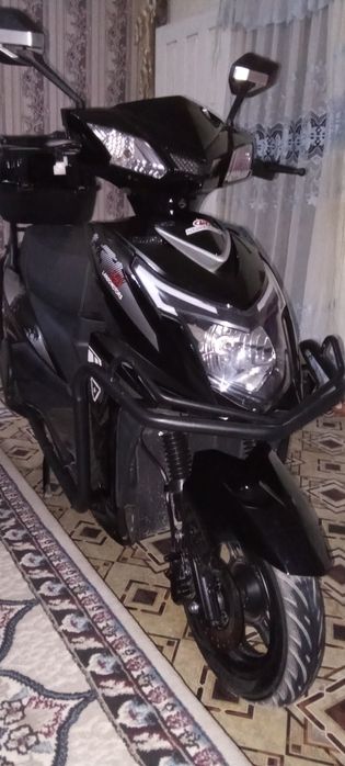 Skuter sotiladi holati zor yangi