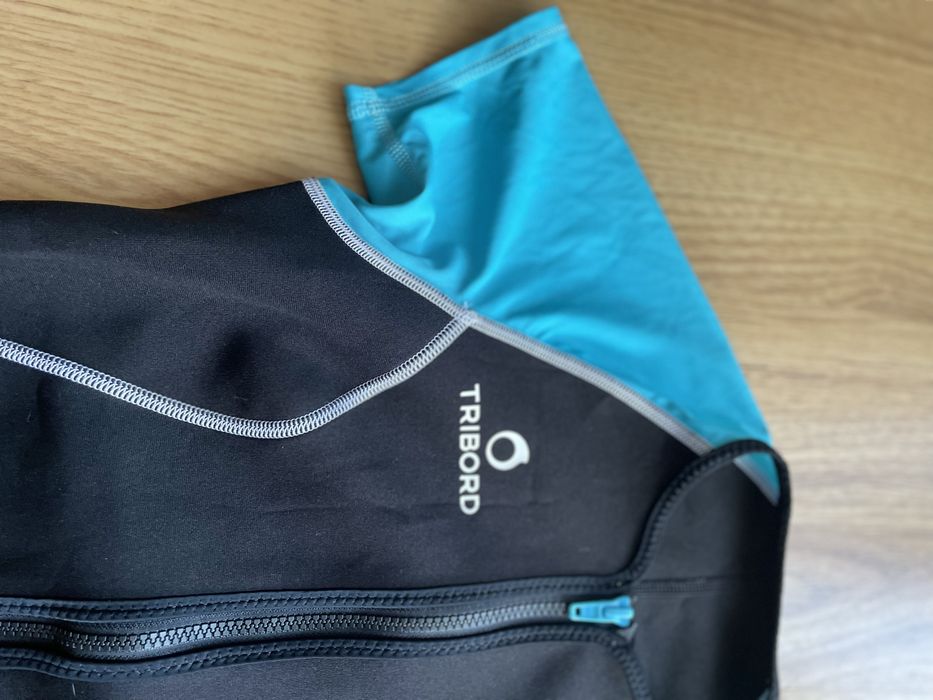 тениска за море, сърф, плаж, неопреново горнище