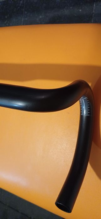 Ghidon cutsiera carbon