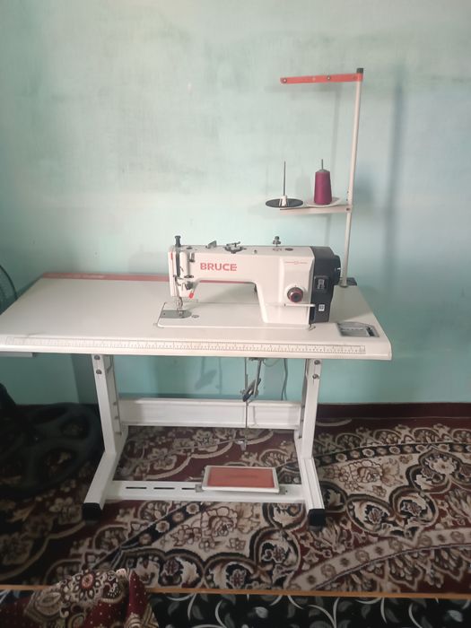 Tikuv mashinasi  sotiladi