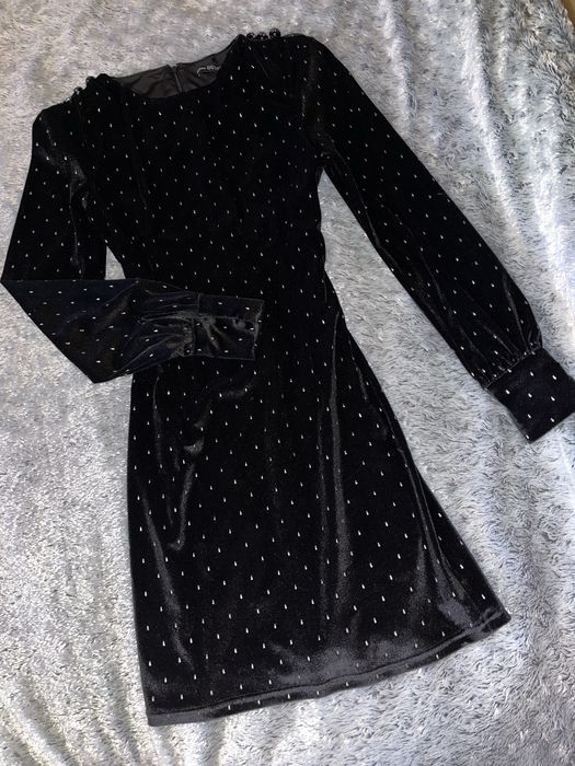 Нова рокля GUESS