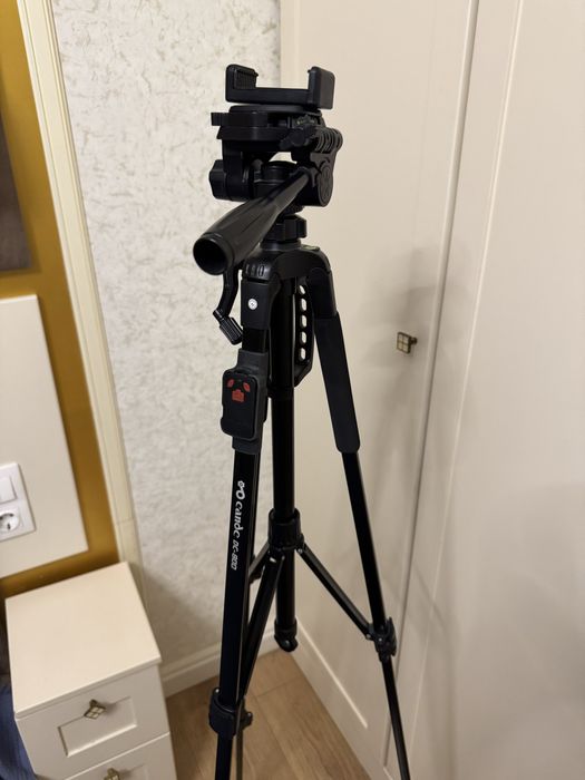 Штатив для телефона и камеры