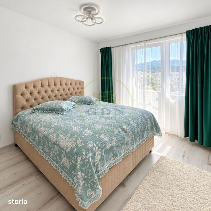 Vand apartament 3 camere Rasnov