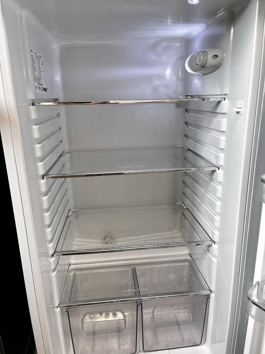 Холодельник артел сотилади