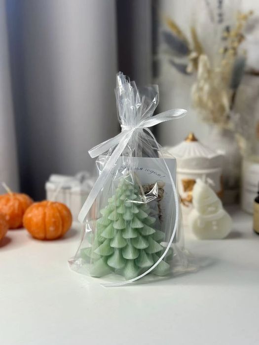 Ароматни свещи за подарък.