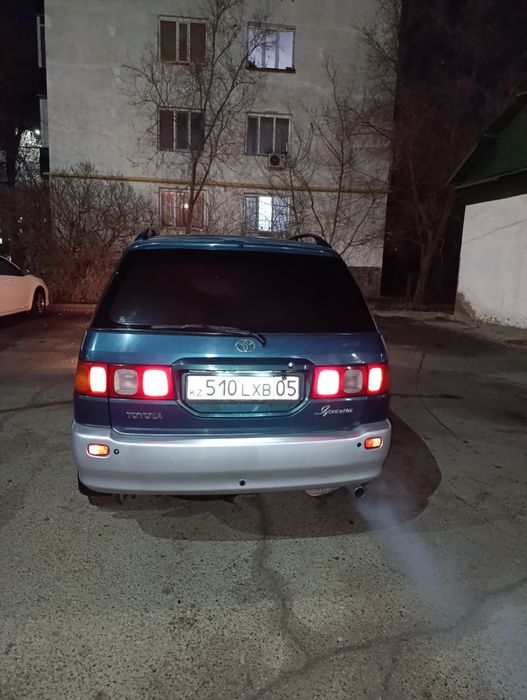 Продам Тойота Ипсум