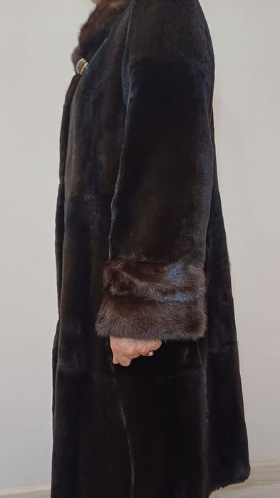 Продам шубу в идеальном состоянии