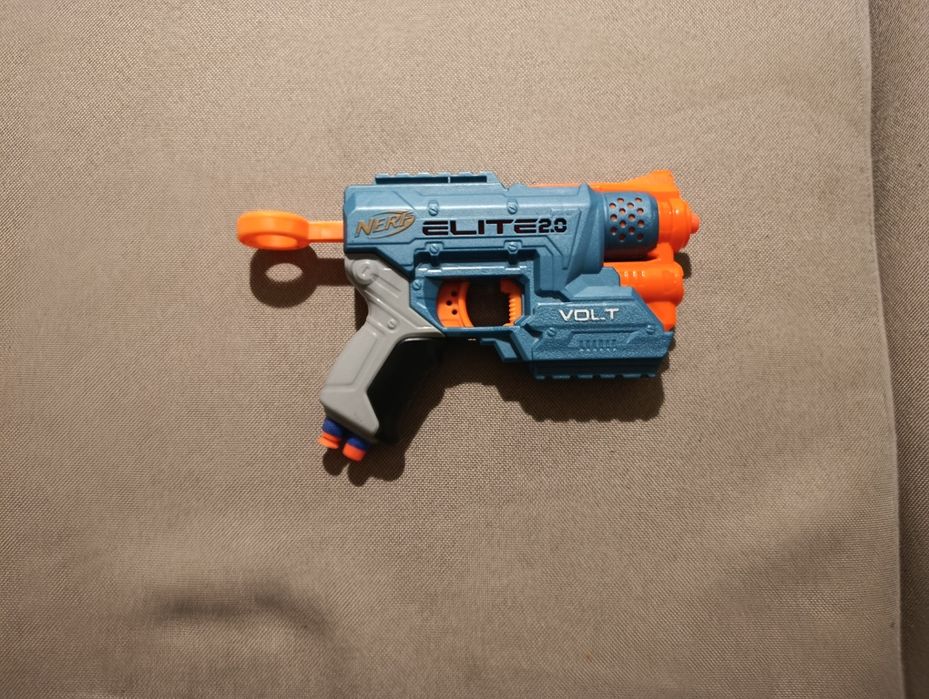 Arma Nerf Elite 2.0 volt