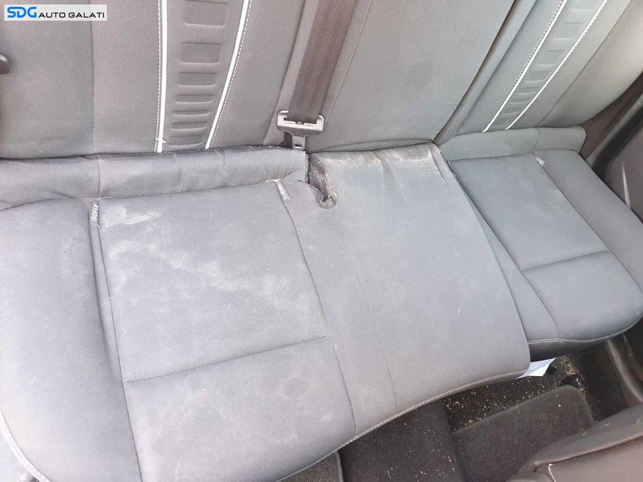 Interior Textil Scaun Scaune Fata Stanga Dreapta si Bancheta cu Spatar FARA Incalzire Renault Megane 3 Grandtourer Break Variant Combi 2008 - 2016