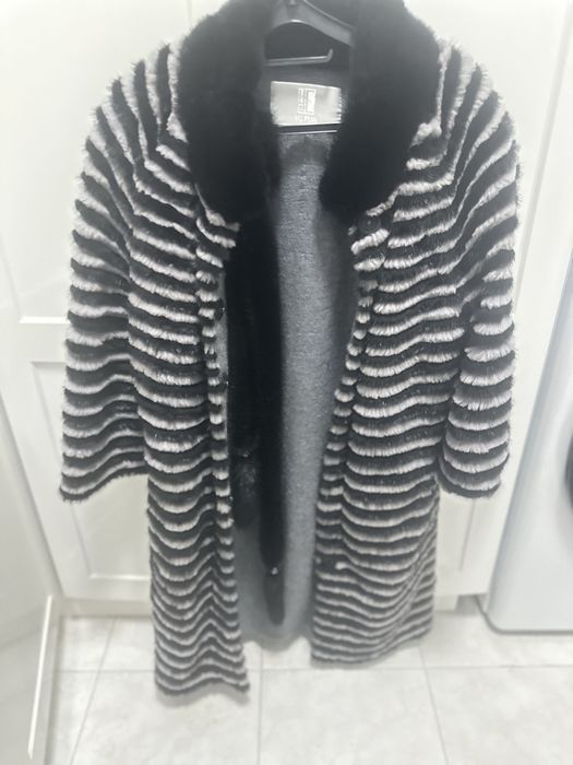 Продам норквую шубу 46.48