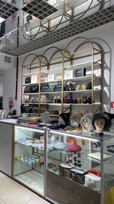 Продается островок ТЦ “Akkala Mall”