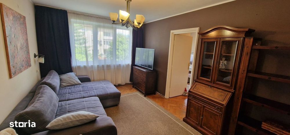 Inchiriez apartament  4 camere , situat in zona str. Gh Marinescu