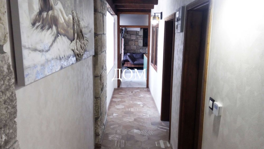 Продава се Къща в Шумен, Дивдядово - 200 кв.м за 1658 €/кв.м - Снимка #5