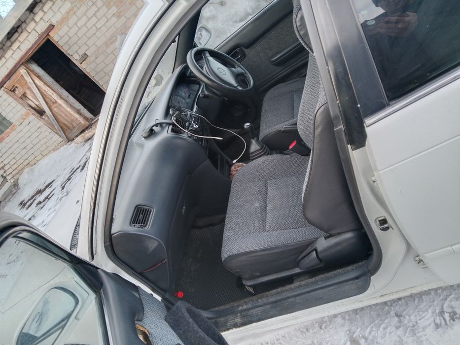 Продам машину Тоета Королла