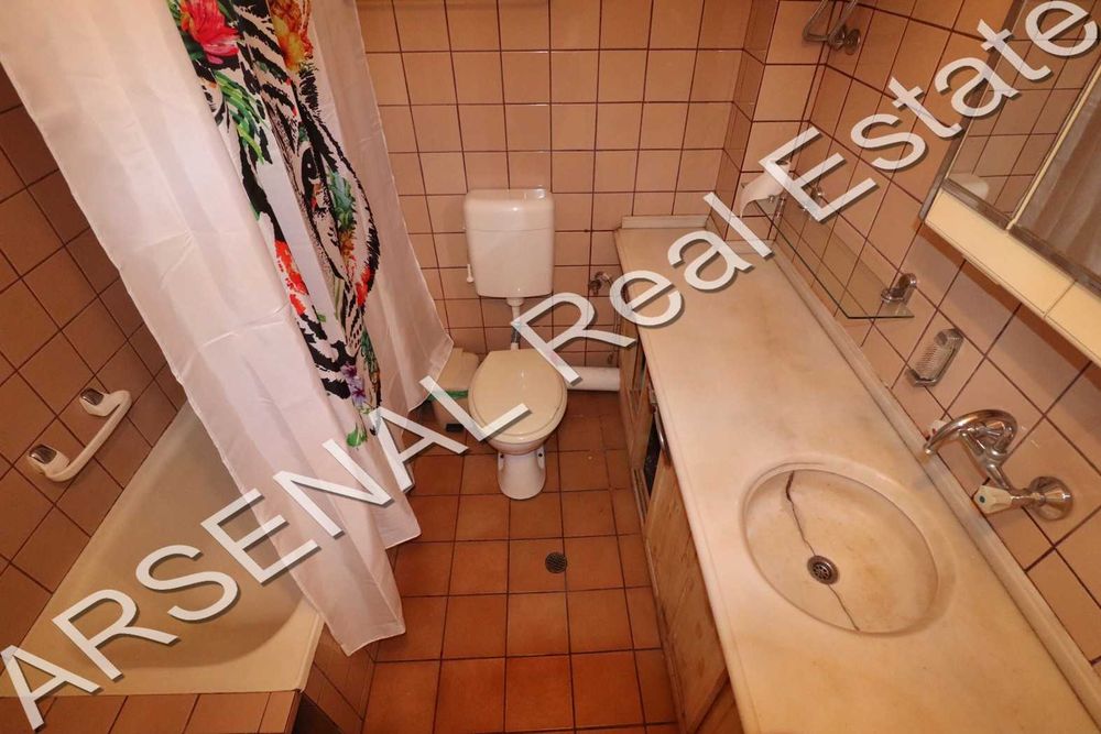 Дава се под наем Многостаен апартамент в София, Редута - 145 кв.м за 600 € - Снимка #4