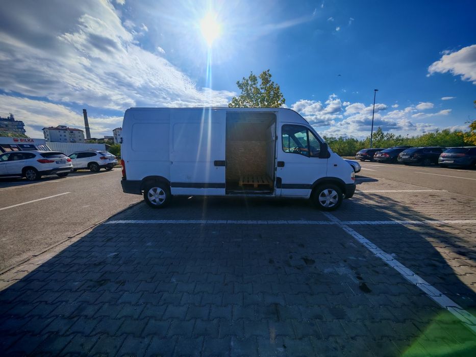 Transport marfa și relocari