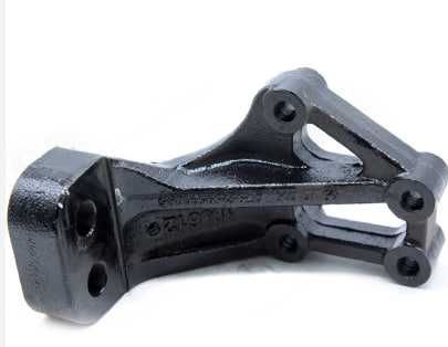 Кронштейн правый