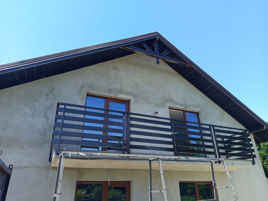 Balcon modern și elegant