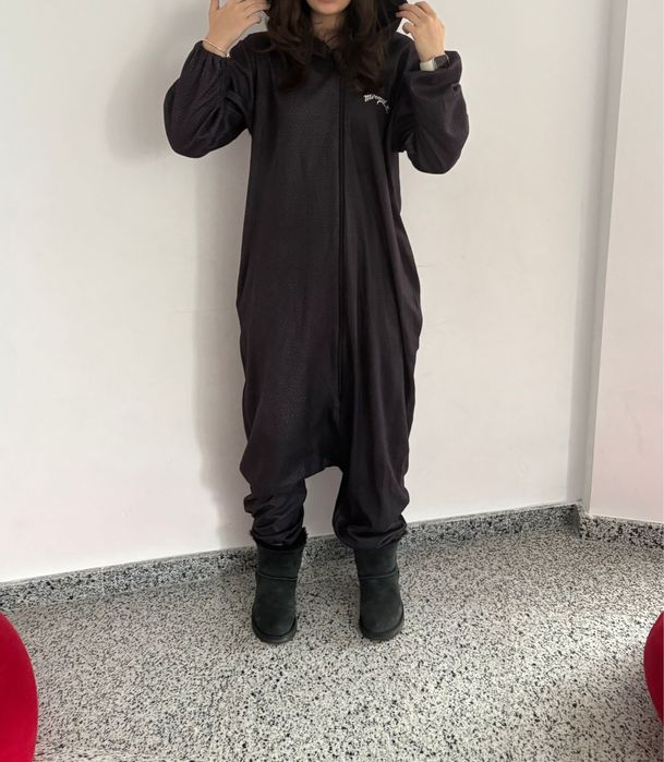 Salopete Buburuza  si Motan Noir