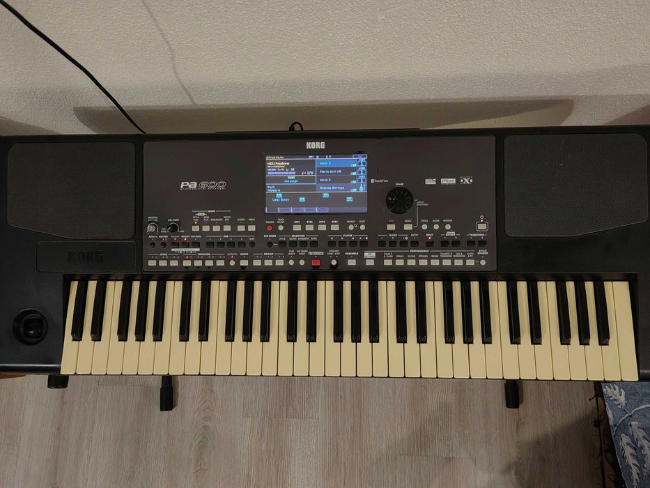 Клавир Korg pa600