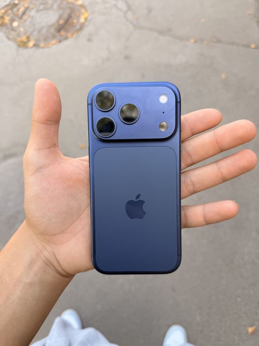 Iphone 17 pro 256 гб аккумулятор 100%