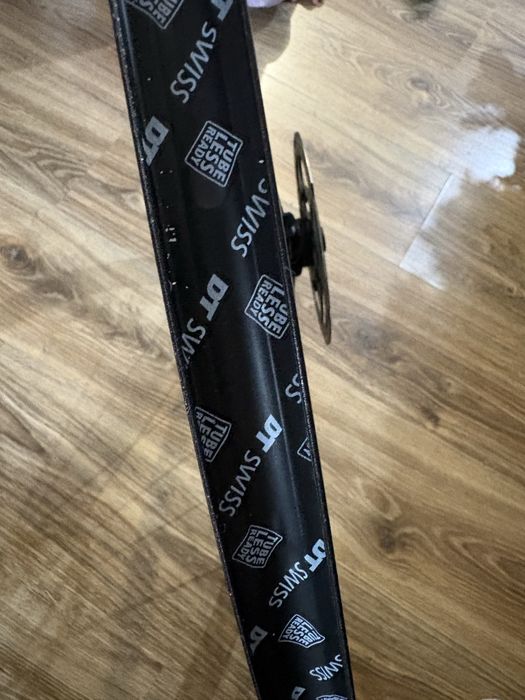 Roti cursiera dt swiss e 1800 spline 32 mm