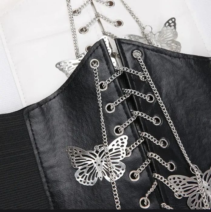 Невероятно красивый пояс корсет с цепочкой