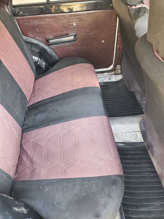 Москвич сотилади