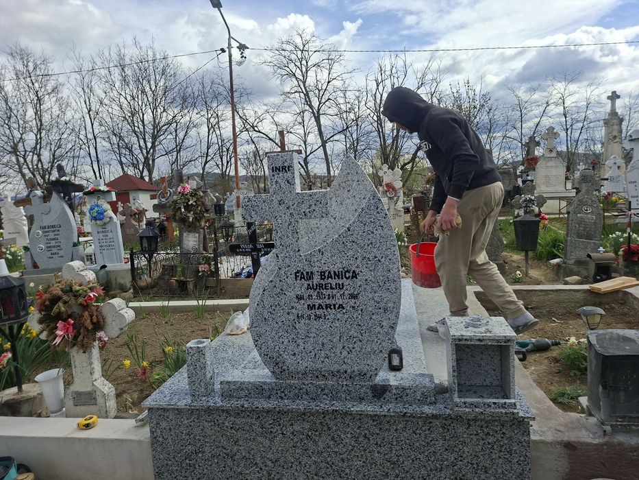 Marmura si granit  modele noi  pretul pleaca de la 700 lei o725755o19