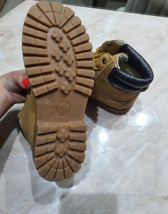 Топли ботички, нови