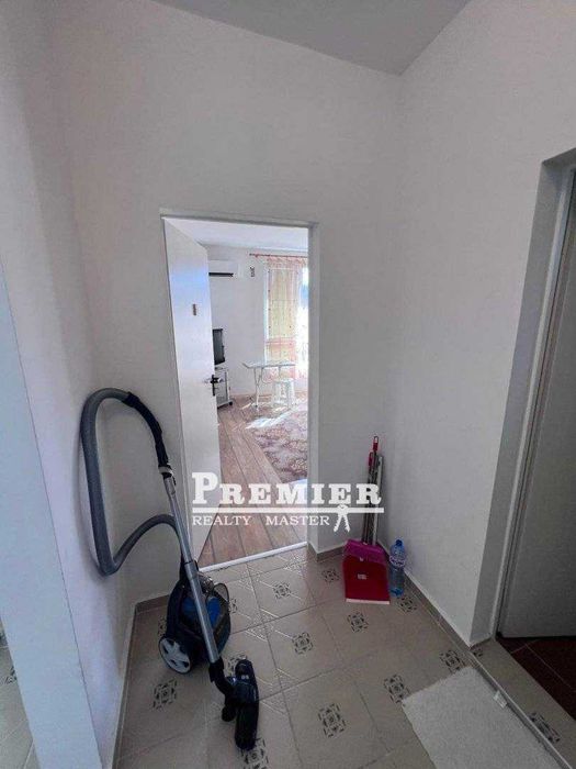 Продава се Двустаен апартамент в к.к. Слънчев бряг - 60 кв.м за 1150 €/кв.м - Снимка #20