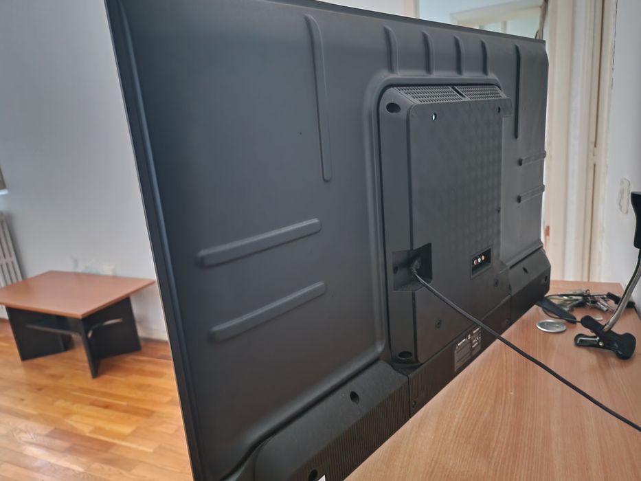 Hisense UHD 4K 6 series 43-inch(109cm)