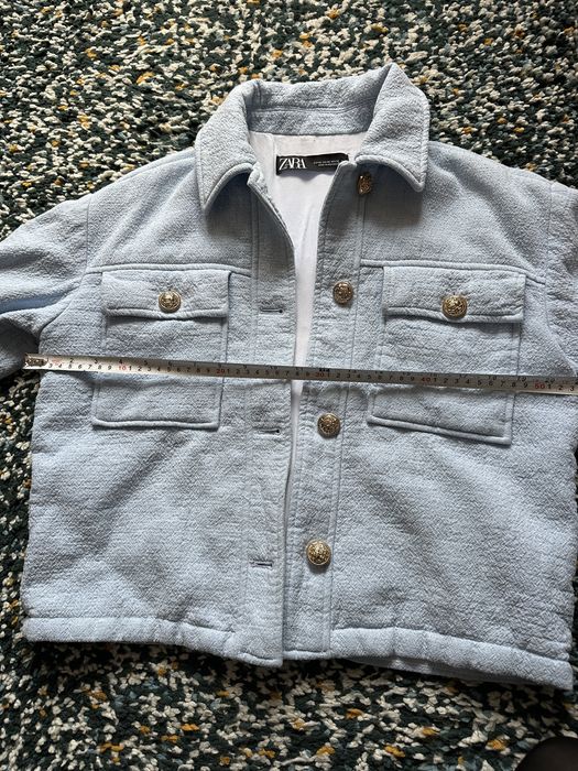 Синьо яке на Зара