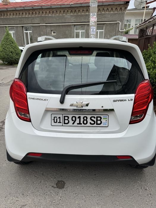 Spark mers fara sotiladi Holati ideal