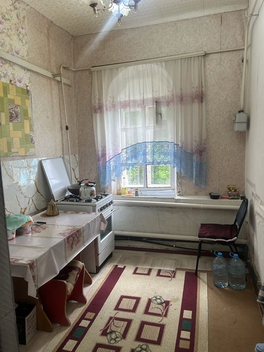 Сдам квартиру в центре тольк