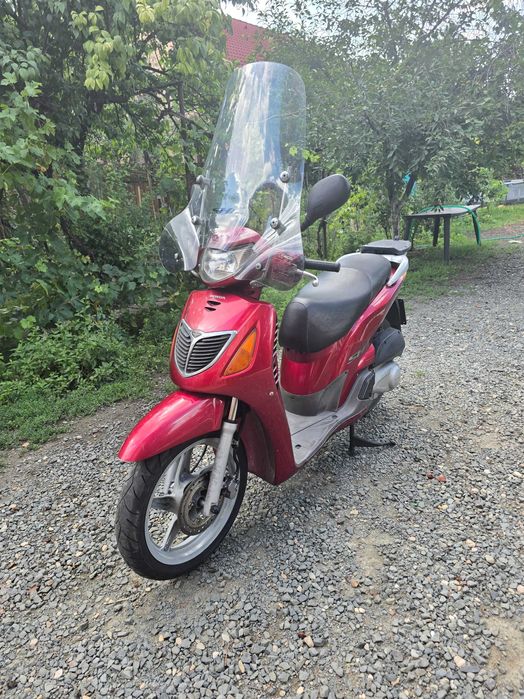 Scuter Honda SH150 - Impecabilă
