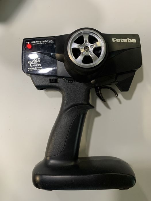 Kyosho Futaba Robbe Nine Eagle transmiter