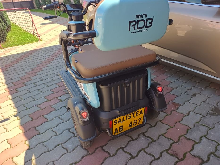 Triciclu electric
