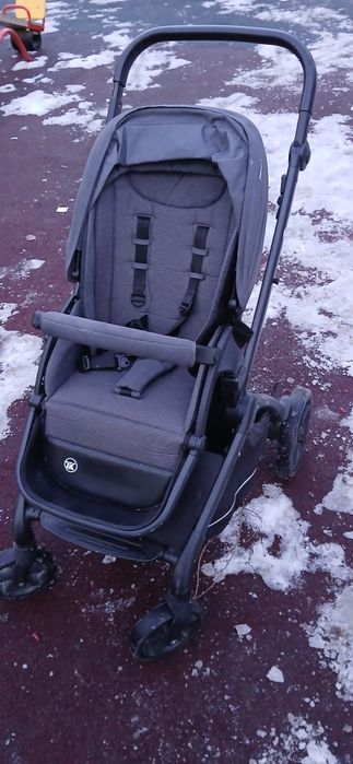 Продам манежку кровать и коляску