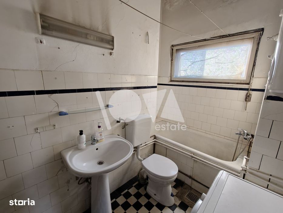 De vânzare apartament 3camere - str. Plantelor - central