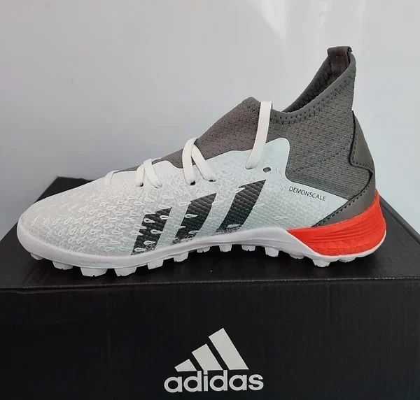Шиповки Adidas Predator Demonscale серые размер 36