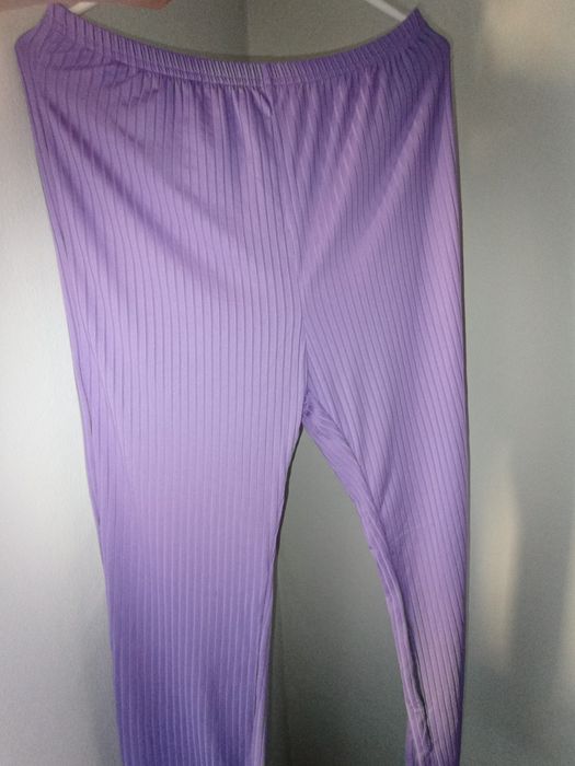 Colanți violeti elastici