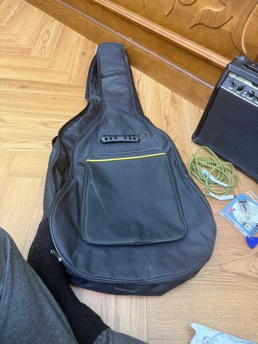 Гитара 12 струнная