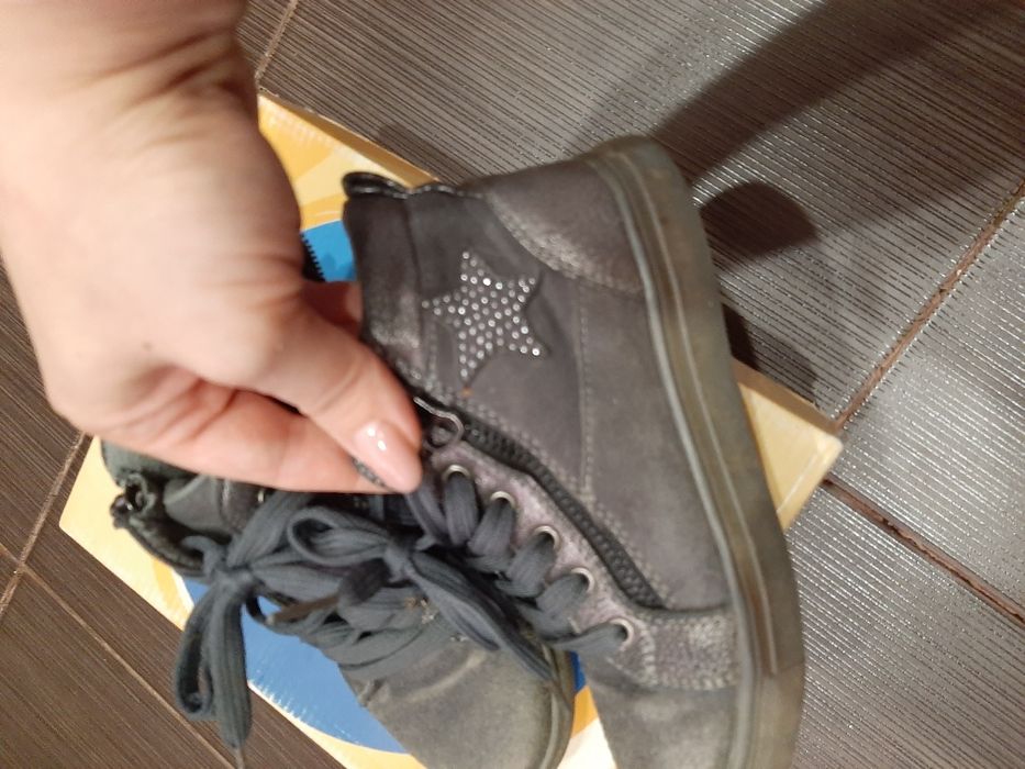 Продам сапожки ботинки