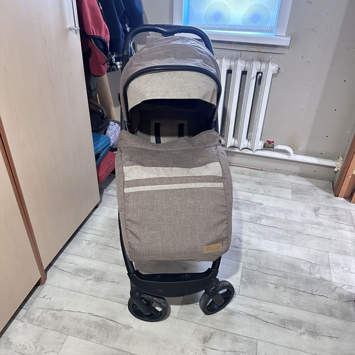 Продам коляску не дорого